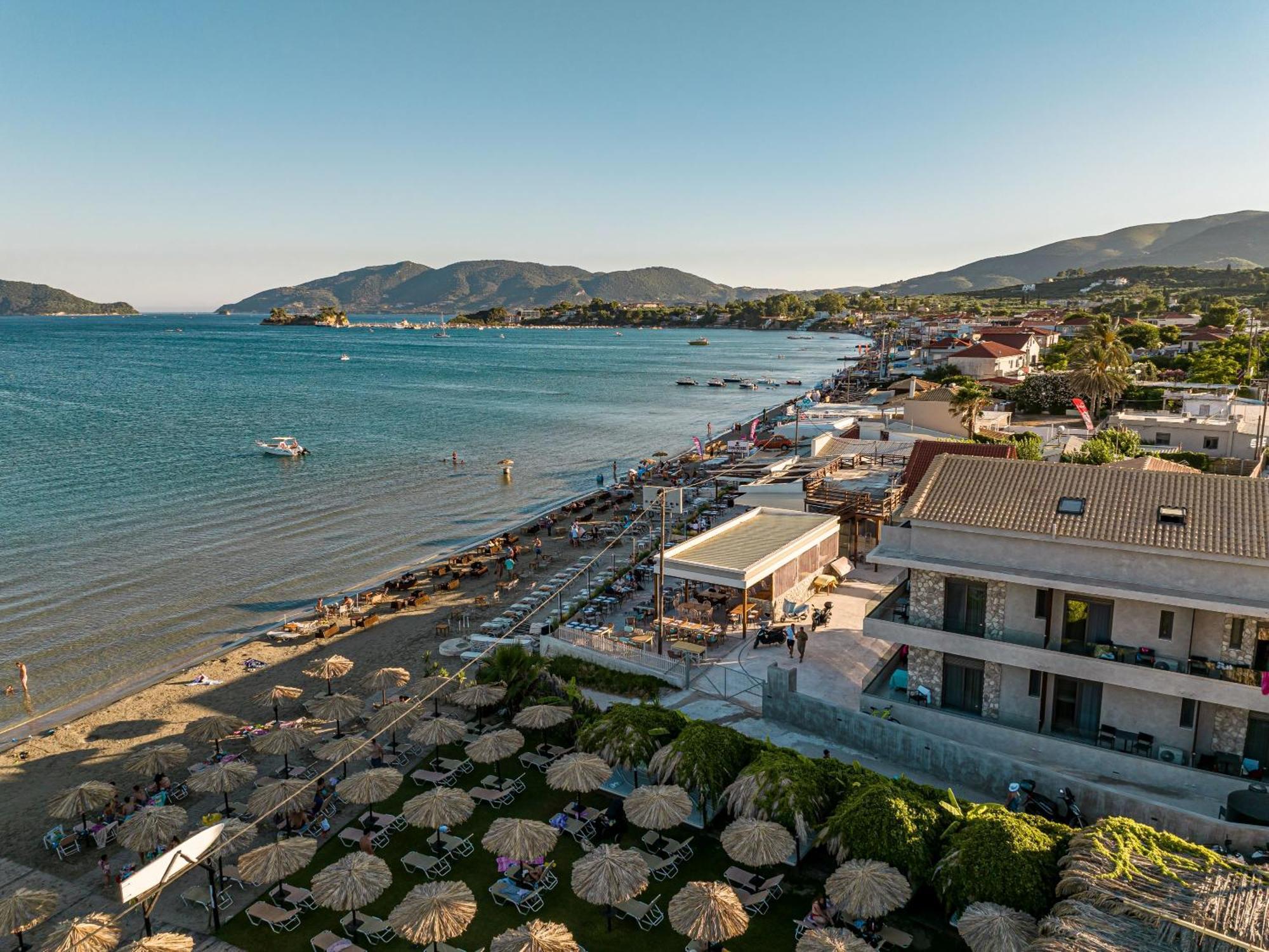 Horizon Apartments - Beachfront Luxury, By Zantewize Laganas Esterno foto